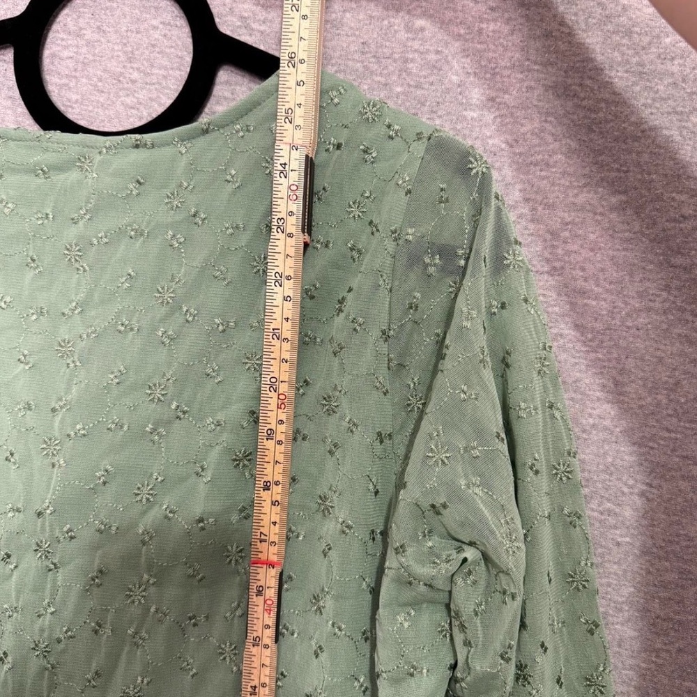 Torrid Sage Green Lace Tie Front Top‎ Sz 1 Cottagecore Romantic Fairy Coquette - Picture 8 of 8